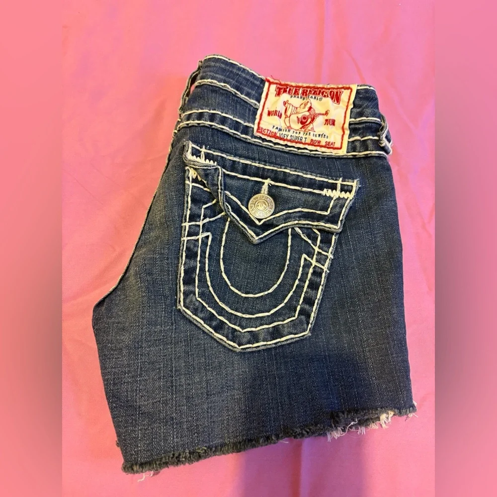 True Religion Blue Denim with White Stitching - Picture 2 of 6